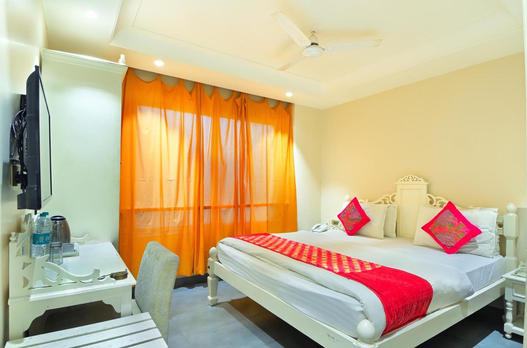 The Pinky Villa - Heritage Boutique Suites 뉴델리 외부 사진