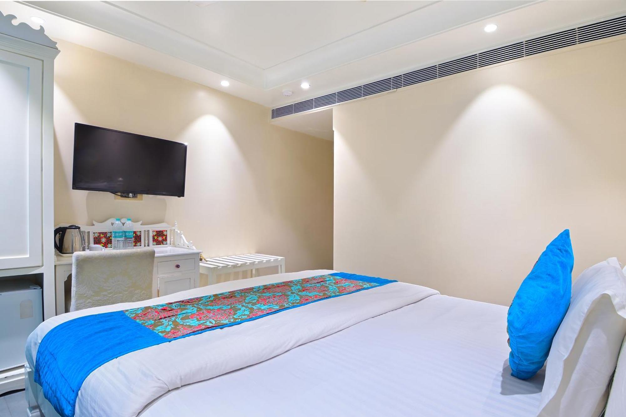 The Pinky Villa - Heritage Boutique Suites 뉴델리 외부 사진
